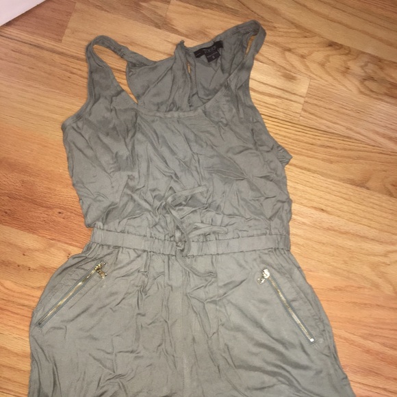 Black romper - Picture 3 of 3